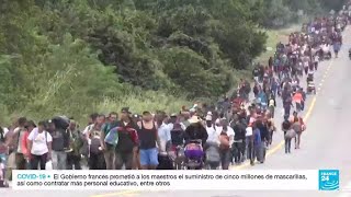 Primera caravana migrante de 2022 partió hacia Estados Unidos [upl. by Enyrb]