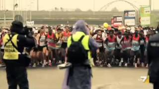 SUISSEGAS MILANO CITY MARATHON 2013  OFFICIAL PROMO LA7 [upl. by Akins399]