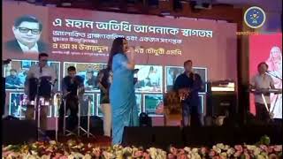 আখী আলমগীর নতুন ঈদ কনসার্ট । Akhi Alamgir Live Concert । Bangla Stage Show [upl. by Eibber]