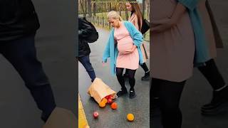 Bus driver helps pregnant ladies shortsvideo [upl. by Kiri501]