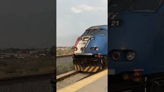 Frontrunner coming into the station with a hornshow [upl. by Ecinaej]