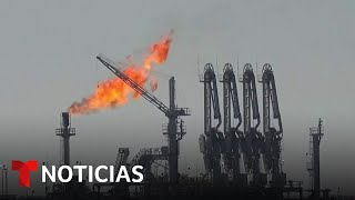 quotEstamos súper atrasadosquot con la crisis climática Por eso importa la COP28  Noticias Telemundo [upl. by Earahs664]