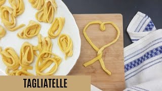 Tagliatelle selber machen Rezept  Pasta selber machen ohne Nudelmaschine [upl. by Eupheemia]