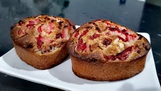 MANTECADAS🍪GRANDES DE FRESAS Y ARÁNDANOS SIN HARINA NI AZÚCAR [upl. by Nattie958]