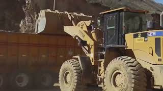 SEM656D 5 tons Wheel Loader Working For Dump Truck Loading in Quarry Site With High Performance [upl. by Reinal]