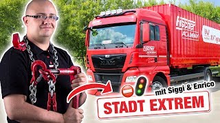 LKW Fahrstunde Stadt EXTREM 🔥 mit Siggi  Fischer Academy [upl. by Cindee1]