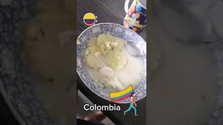 La Changua Comida típica de Colombia 🇨🇴 [upl. by Dorreg]