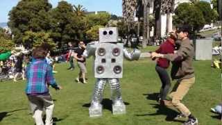 Dancing Robot at Dolores Park [upl. by Rebna710]