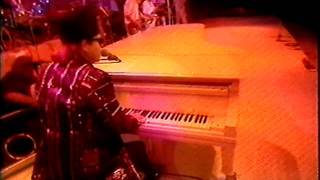 Elton John  IntroIm Still Standing  Live Aid 1985 HQ Video and Audio [upl. by Cynarra]