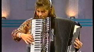 Monika Kahl 13 years old playing accordion live on GMSA [upl. by Yrrac]