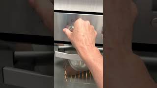 How to use the Schott Cerans cooktop Ariston range hood amp oven [upl. by Arette]