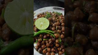 Kale chane ki sabji😋chane ki garvy wali sabjirecipefood🤤🤤 [upl. by Orlene]