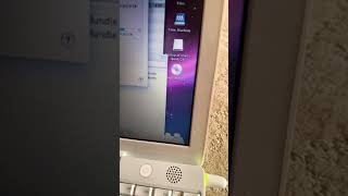 Funny iBook G4 disc sound [upl. by Nnylahs]