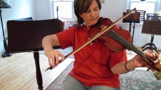 Tuning Your Violin with a Tuning Fork [upl. by Cherice]