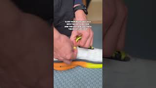 Quick guide How to tie a runners knot 🪢 runningtips shorts [upl. by Nerrawed]