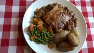 Steak Pie Kinnears Inn Scone By Perth Perthshire Scotland [upl. by Evania]