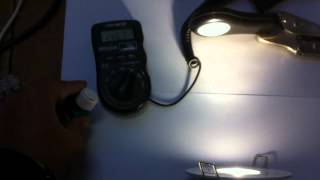 ILUMN COB LED ILB001 Dimming test with trailing edge dimmer [upl. by Frayne]