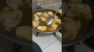 Cooking Oyakodon Japan Food [upl. by Nylsirhc]