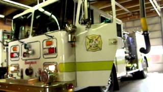 WLHVFD 1988 Seagrave Engine 482 6v92 Start [upl. by Flosi]