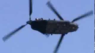 Chinook Display  Bournemouth Air Festival  31082013 [upl. by Diantha]