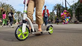 Hudora Bold Wheel Cushion 230 Kick Scooter [upl. by Enaud]