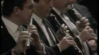 Secuencia Concierto Año Nuevo 1987 Karajan Filmax [upl. by Ahserak]