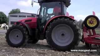 Trattore Carraro tigre 4000 con trincia spostamento idraulico a mazze  Sardegna [upl. by Newra]