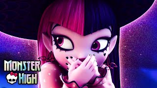 Draculaura is a Vampire Witch 🦇✨  Monster High [upl. by Dremann]