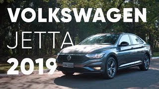 Teste Volkswagen Jetta 2019 é melhor do que o Corolla  Webmotors [upl. by Ynaffit]