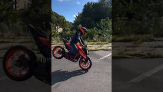 Duke 390 shorts trending youtubeshorts shortsfeed automobile duke ktm duke390 [upl. by Llednahc]