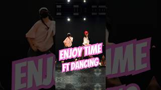 Beautiful Dance style with Beautiful girl 042 cool dance dancestyles fypシ゚viral shorts apt [upl. by Meggy]