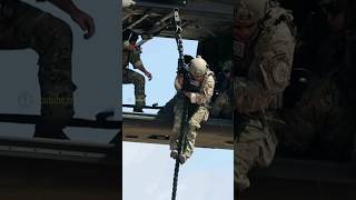 How US Conduct Fast Rope Drills to Prevent The Rope Wildly Jerking About From the Rotor Wash [upl. by Leinahtam918]