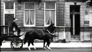 1961 Afbraak Galerij van het afgebrande Paleis voor Volksvlijt te Amsterdam  oude filmbeelden [upl. by Goldy]