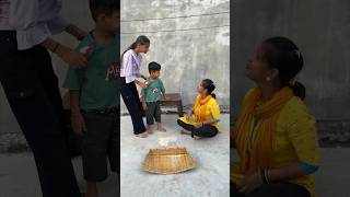 Mummy ne Hame fassa diya 😁🤣 shorts funny ytshorts comedyvideo funnyshorts [upl. by Dnanidref]