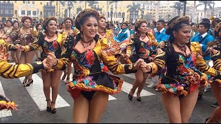 Chicas baile Saya Caporales 2019 Lima Perú Virgen de la Candelaria  Copacabana [upl. by Edmond]