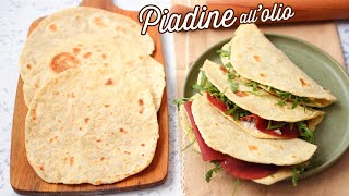 PIADINE MORBIDISSIME SENZA LIEVITO  allolio doliva  Ricetta semplice LifeampChiara [upl. by Giamo]