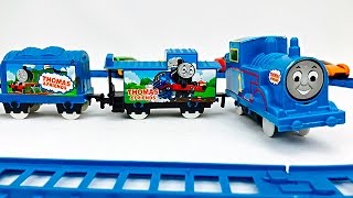 Trenes Infantiles  Carros para Niños  el Tren Thomas [upl. by Gregoor]