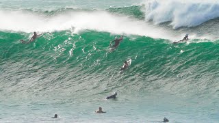 3RD REEF SETS DESTROY SURFERS AT PIPELINE [upl. by Narcho]