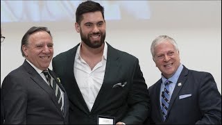 Laurent DuvernayTardif accueilli en « héros québécois » à lAssemblée nationale [upl. by Nyrrad]