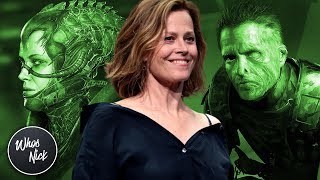 ALIEN 5  Sigourney Weaver Reveals NEW Story Treatment Pitched After Blomkamp [upl. by Lehplar]