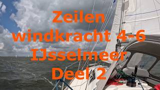 Zeilen met Jeanneau 33i bij Windkracht 46 op het IJsselmeer [upl. by Valora]