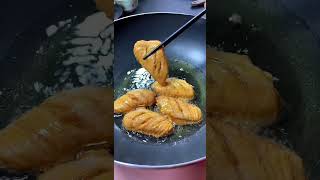 TASTY FRIED CHICKEN WINGS cooking food [upl. by Ahsaercal]