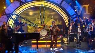 Toots Hibbert quotFunky Kingstonquot Jools Holland Hootenanny [upl. by Ahsiekin842]