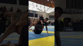 Jiu jitsu sem kimono resiliência e finalização bjj [upl. by Monjo]