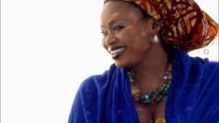 Oumou Sangare  Diougou kan [upl. by Molahs427]