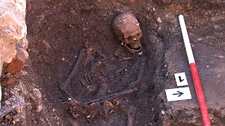 Richard III  The Archaeological Dig [upl. by Nyvar]