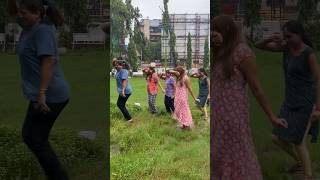 Aage hai barsaat piche hai toofan  rain barish hindisong dance love viral subscribe song [upl. by Hawk]