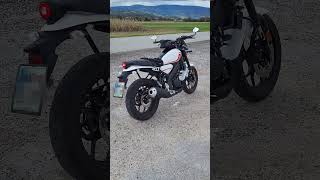 Yamaha XSR 125 stock exhaust idle sound [upl. by Cathlene28]