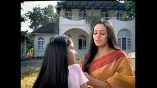 Mediker Anti Lice Hair Oil Shobana  Indian TV Commercial  Advertisement [upl. by Casteel]