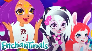 🎃Danessa Deer amp Sage Skunk get ready for HALLOWEEN 🎃 Enchantimals Compilations  Enchantimals [upl. by Nidnerb]